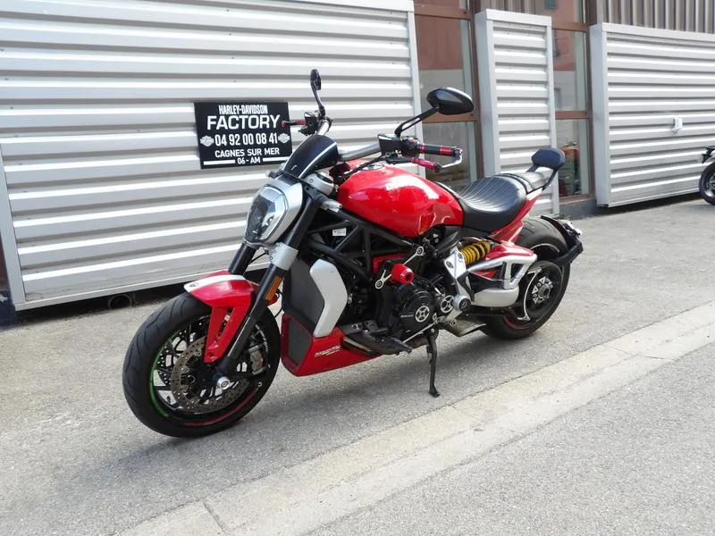 XDIAVEL S