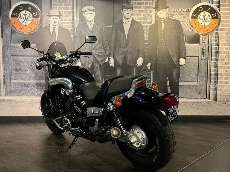 VMAX 1200