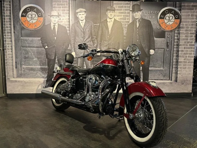 SOFTAIL SPRINGER 1584 CLASSIC