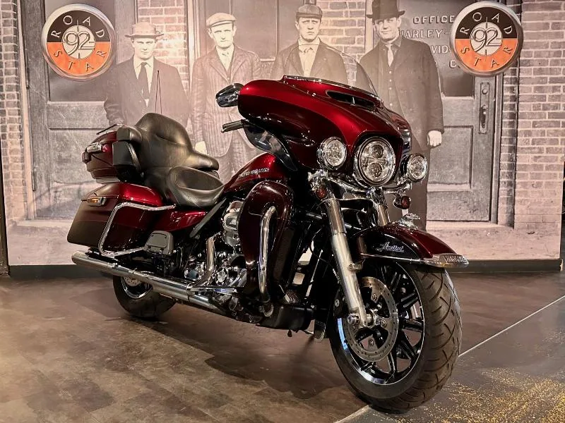 TOURING ELECTRA GLIDE 1690 ULTRA LIMITED