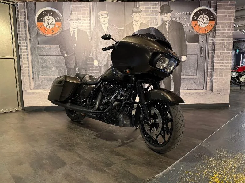 TOURING ROAD GLIDE 1868 SPECIAL