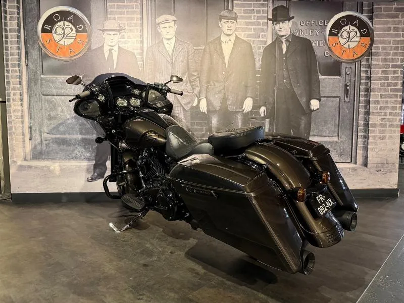 TOURING ROAD GLIDE 1868 SPECIAL