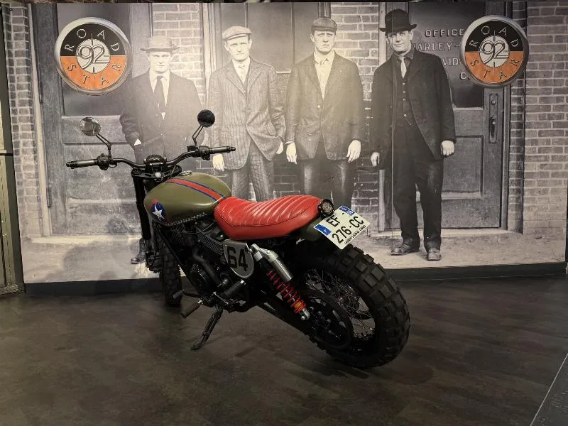 STREET 750