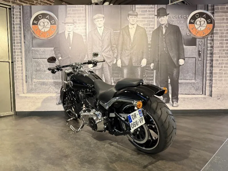SOFTAIL BREAKOUT 1690
