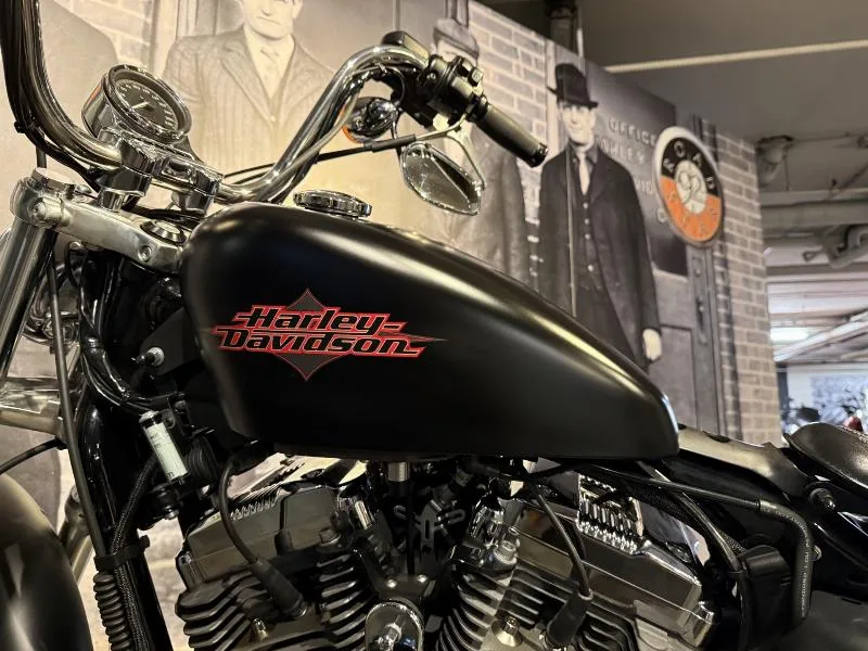 SPORTSTER SEVENTYTWO 1200