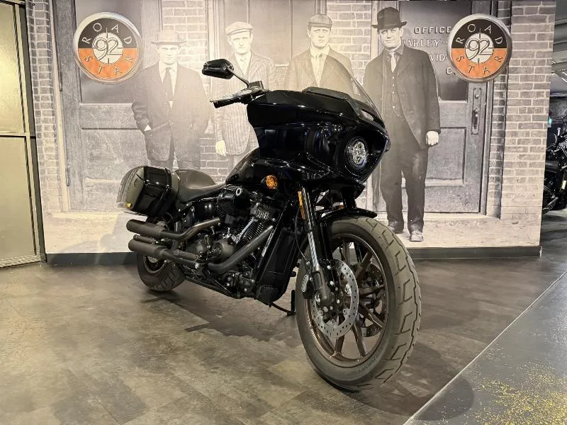 SOFTAIL LOW RIDER 1923 ST