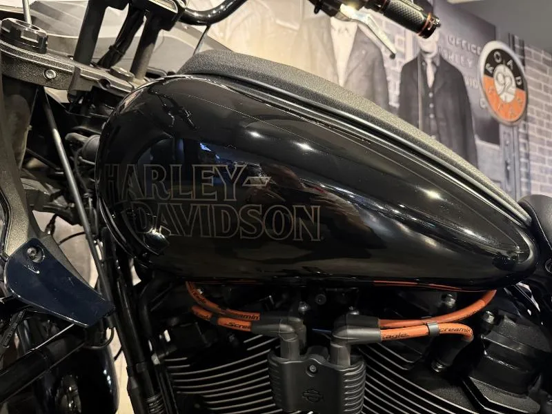 SOFTAIL LOW RIDER 1923 ST