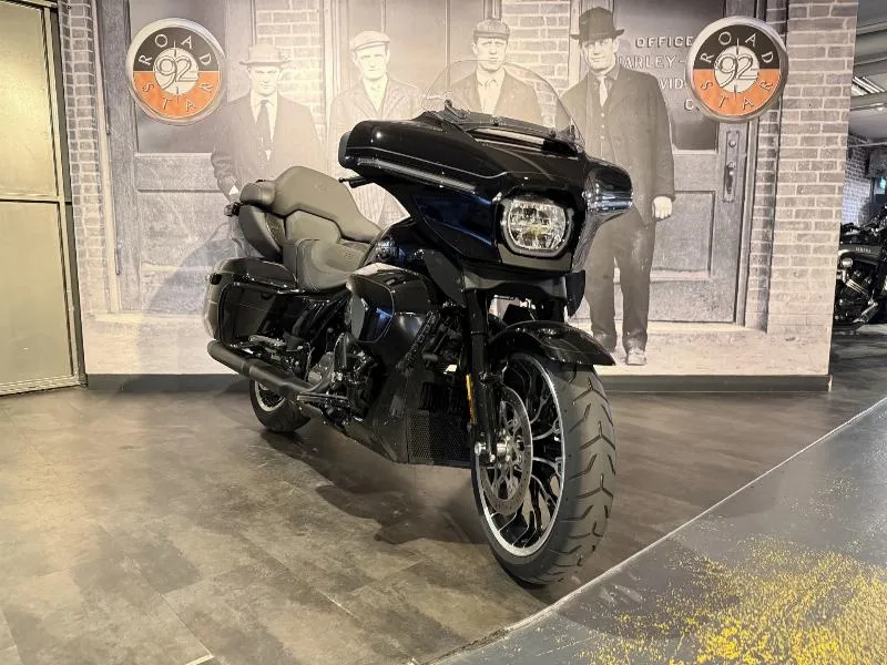 TOURING STREET GLIDE 1923 ULTRA