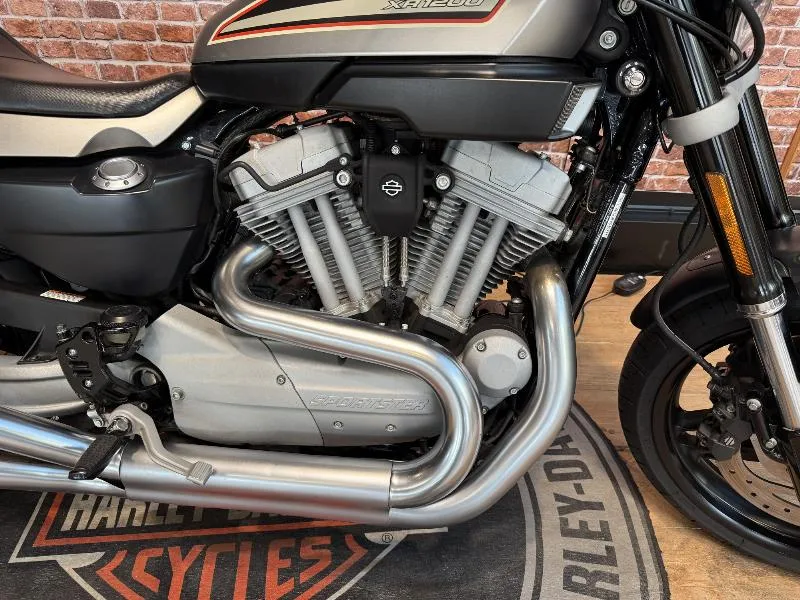 SPORTSTER XR1200