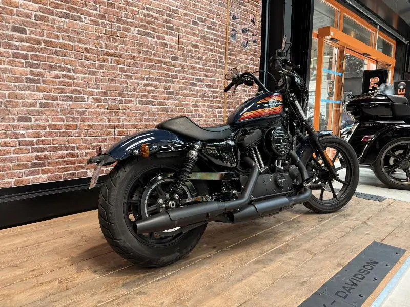 SPORTSTER IRON 1200