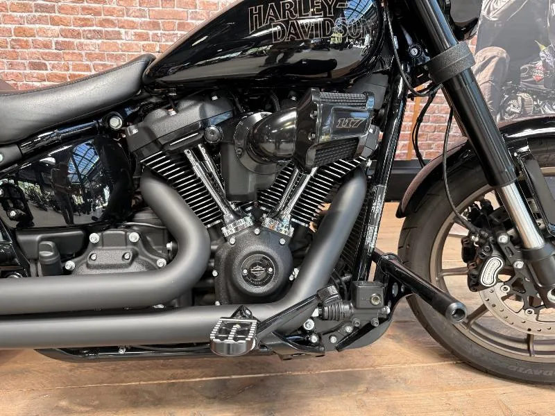 SOFTAIL LOW RIDER 1923 S
