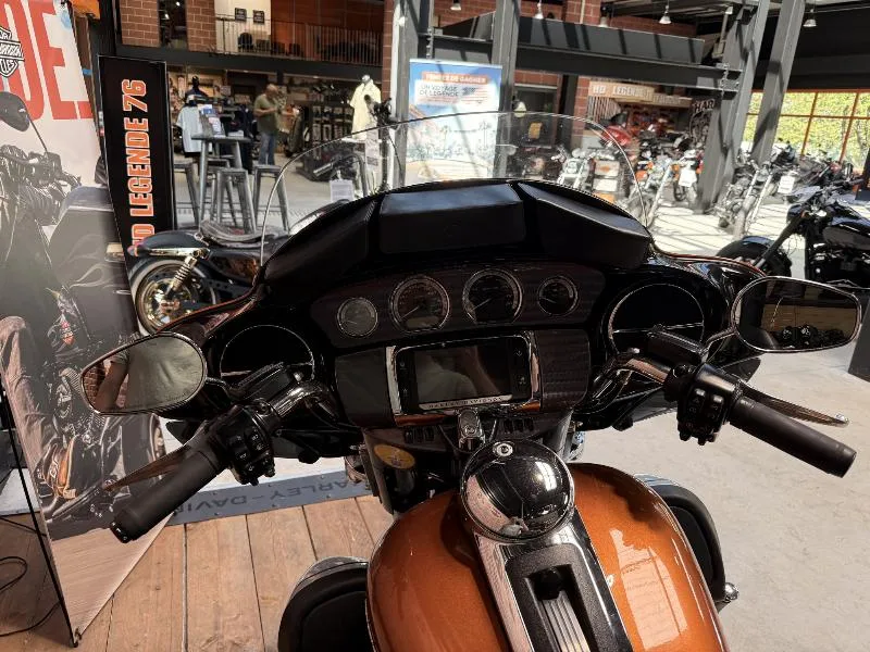 TOURING ELECTRA GLIDE 1690 LIMITED