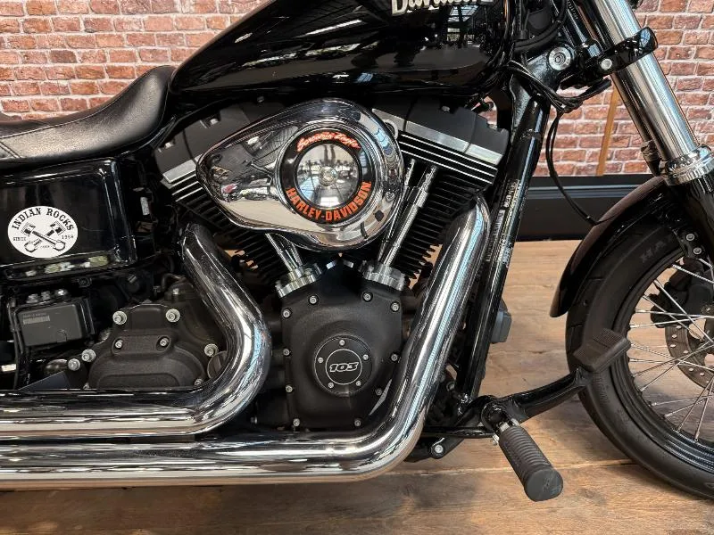 DYNA STREET BOB 1690
