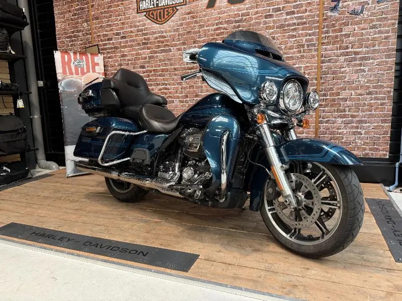 TOURING ELECTRA GLIDE 1868 ULTRA LIMITED