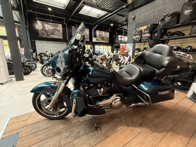 TOURING ELECTRA GLIDE 1868 ULTRA LIMITED