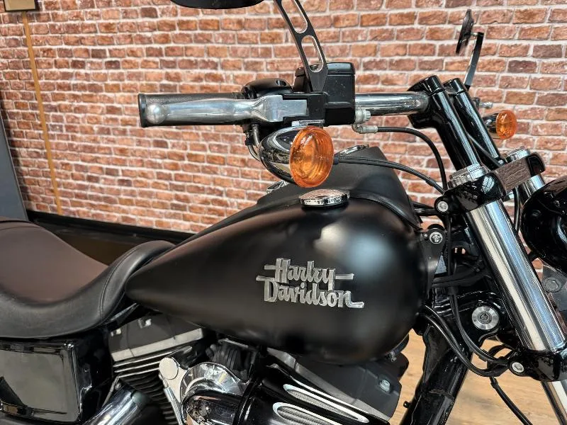 DYNA STREET BOB 1690