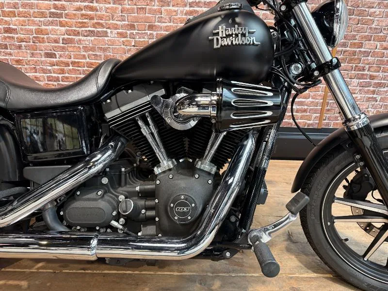 DYNA STREET BOB 1690