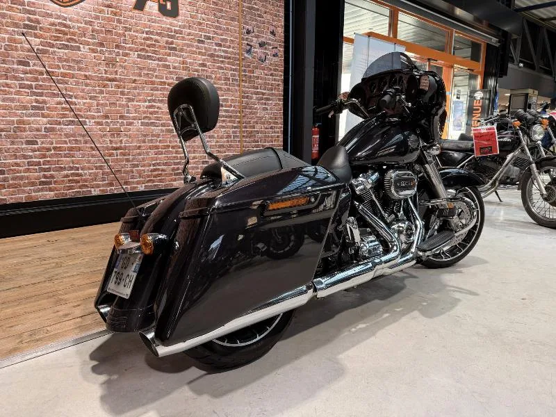 TOURING STREET GLIDE 1868 SPECIAL