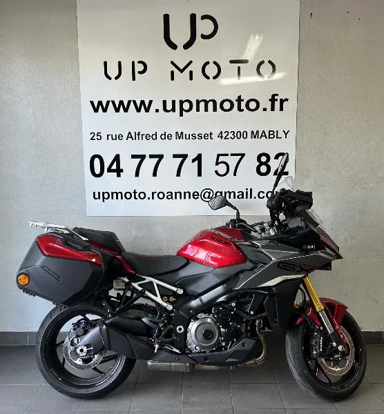 GSXS 1000 GX