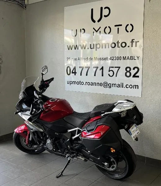 GSXS 1000 GX