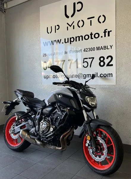 MT07