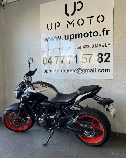 MT07