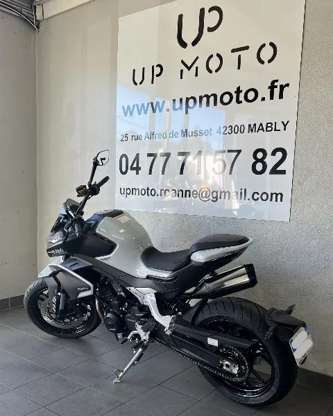 NK 800 SPORT