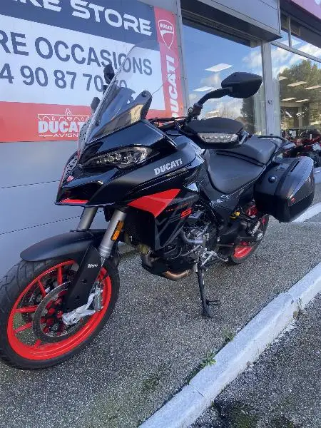 MULTISTRADA V2S