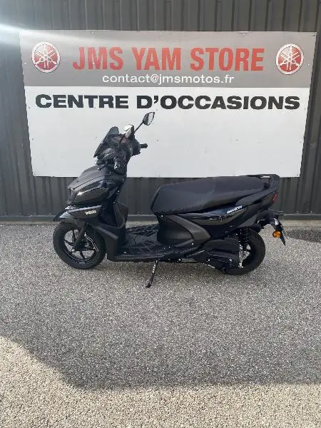 RayZR 125