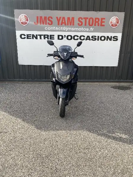 RayZR 125