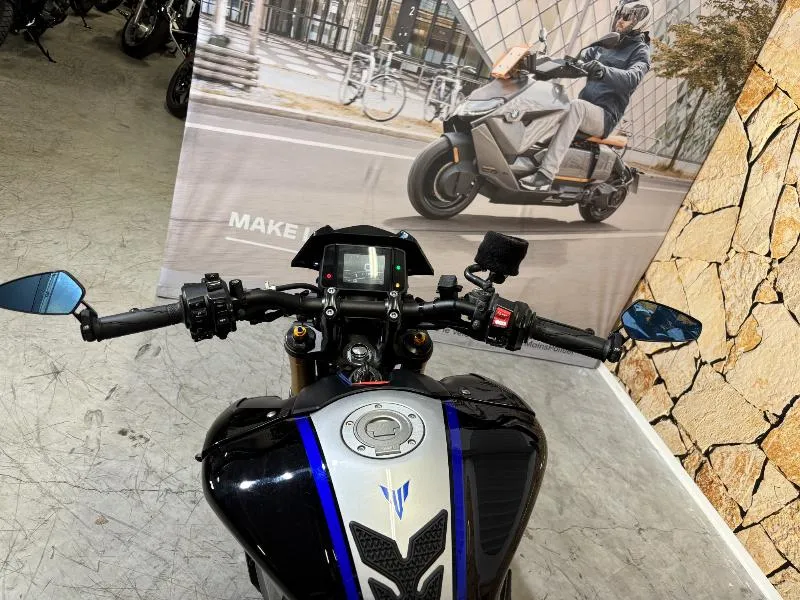 MT09 SP