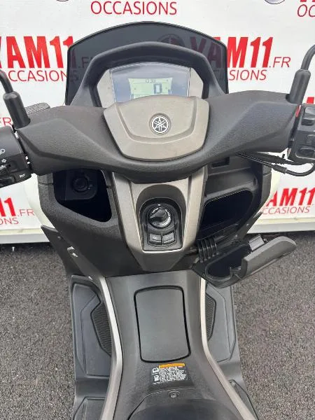NMAX 125