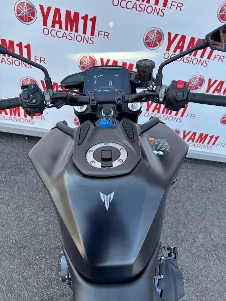 MT09