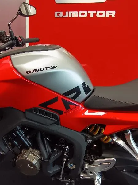 SRK800 R