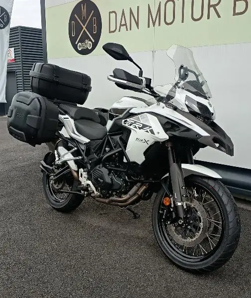 TRK 502 X