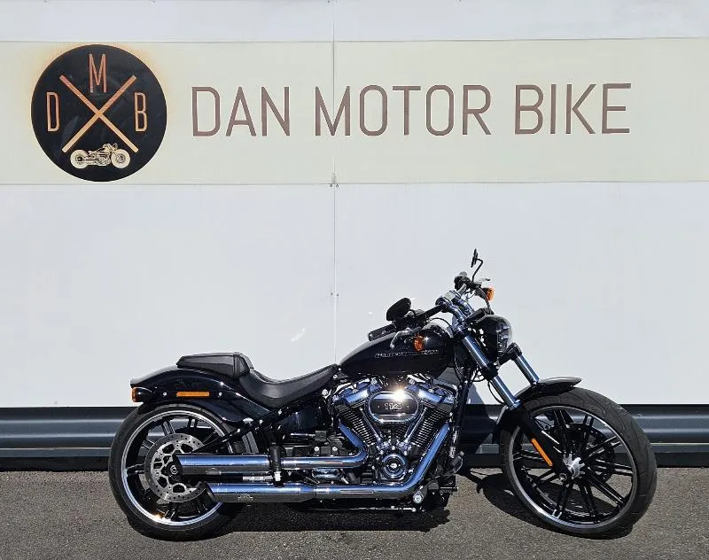 SOFTAIL BREAKOUT 1800