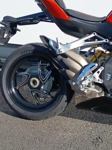 SRK 921 RR