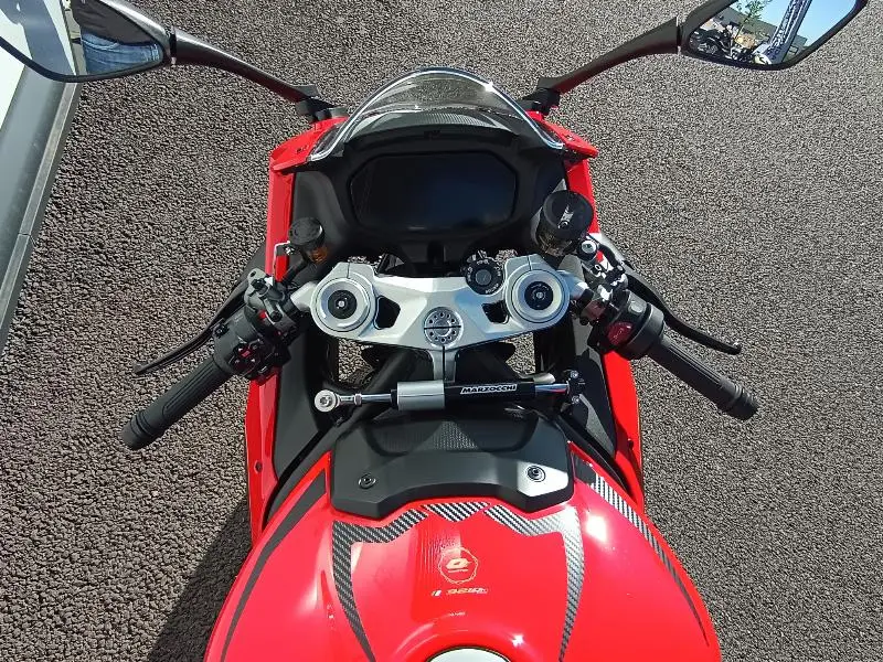 SRK 921 RR