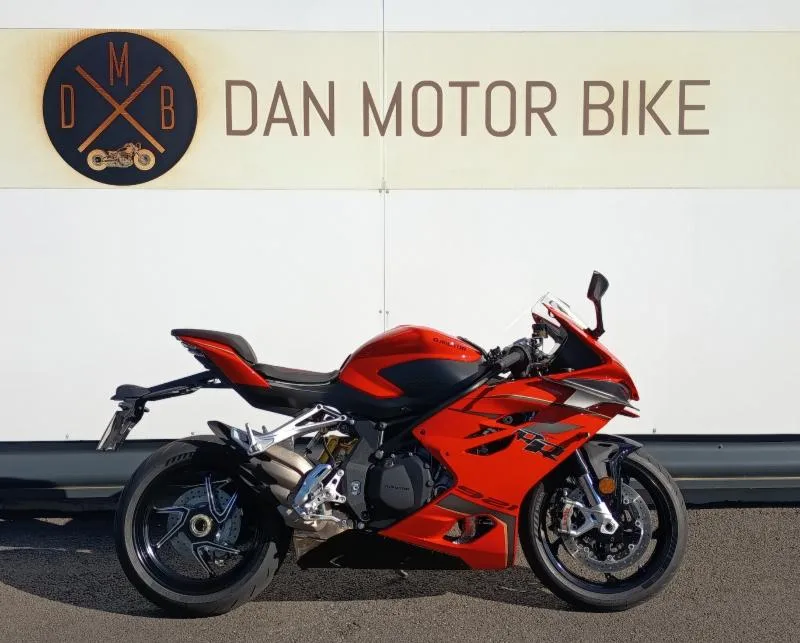 SRK 921 RR