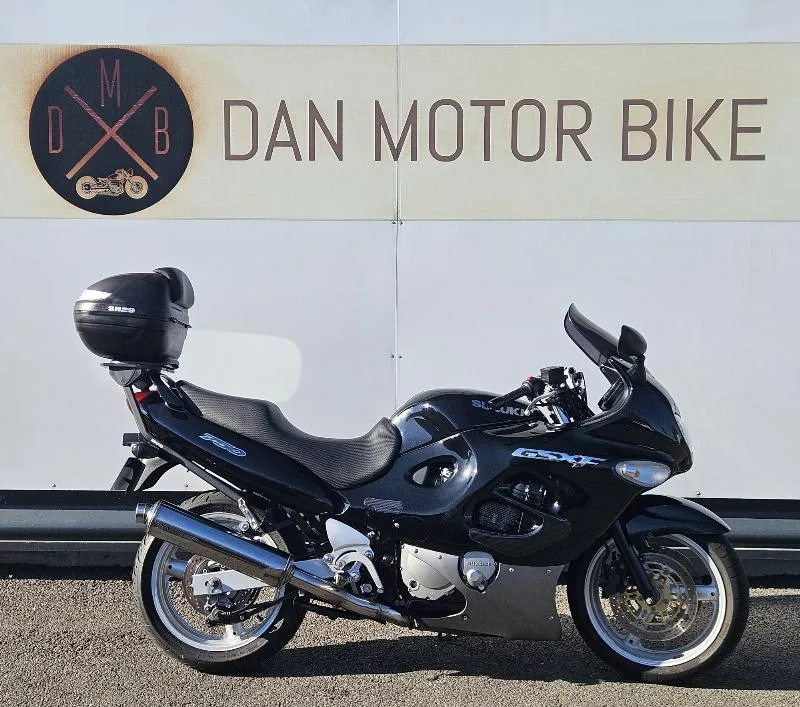 GSX750F