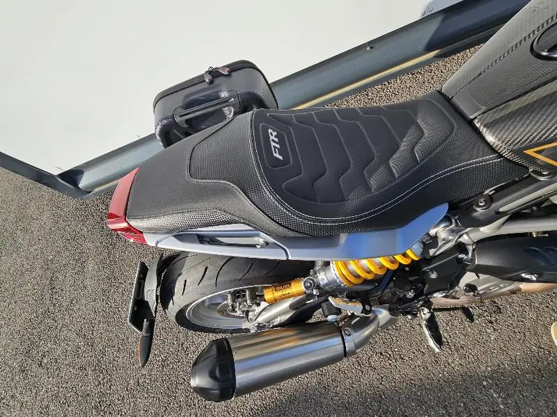FTR 1200 CARBON