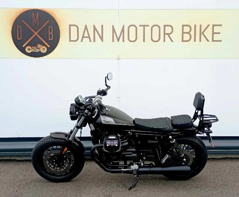 V9 BOBBER