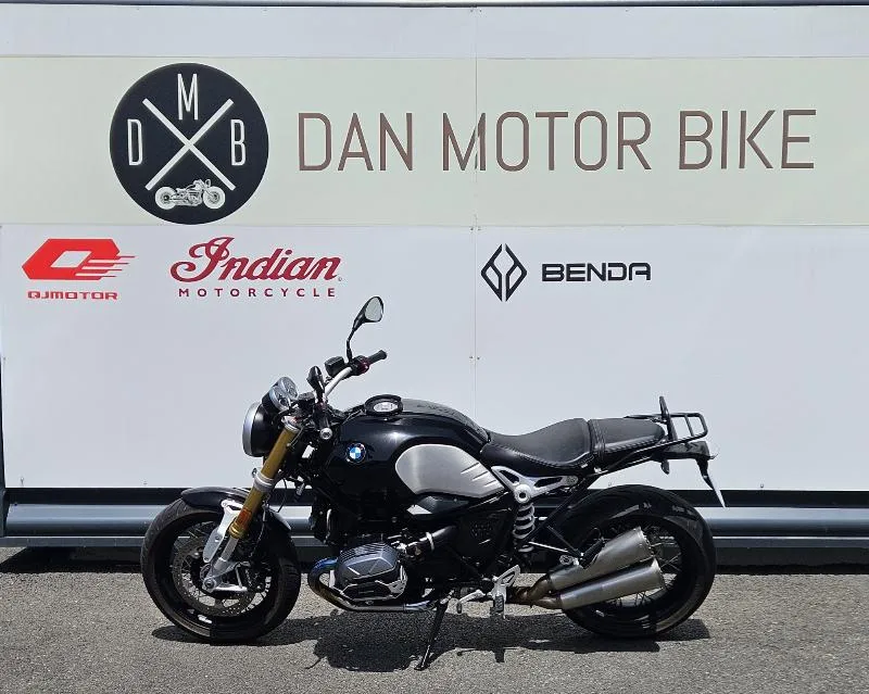 R NineT