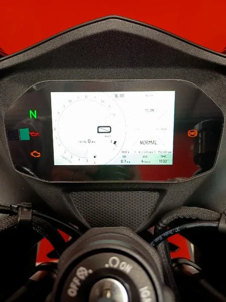 SRK 800 RS