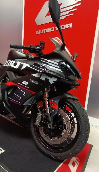 SRK 800 RS
