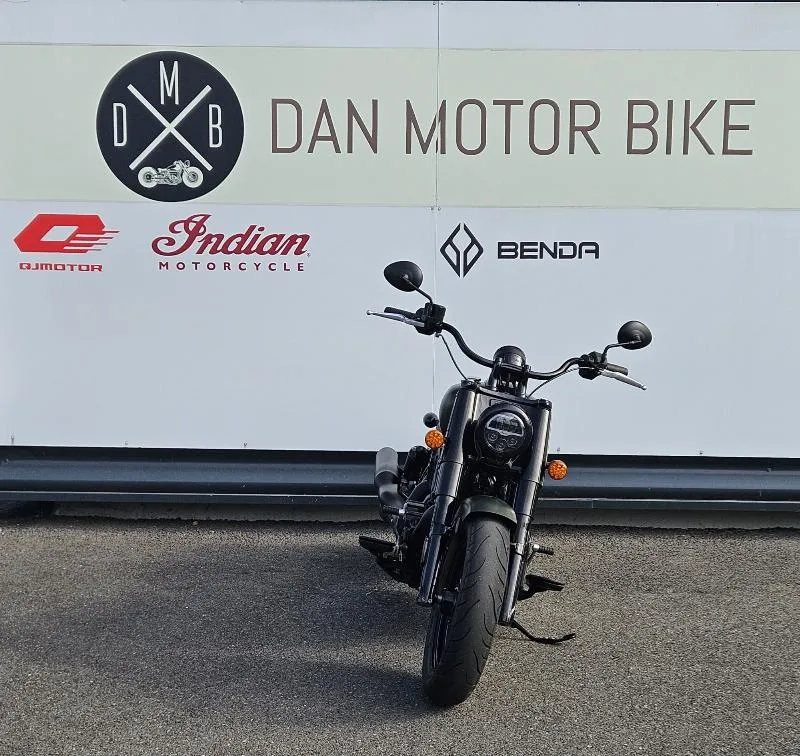 CHIEF BOBBER DARK HORSE