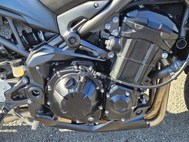 Z 900