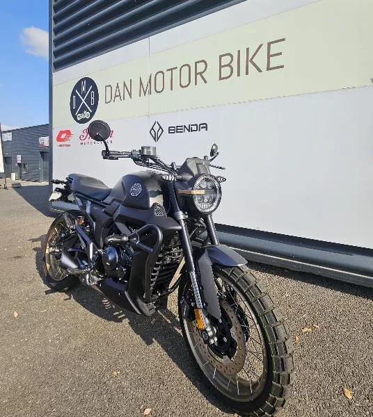 125 SCRAMBLER X