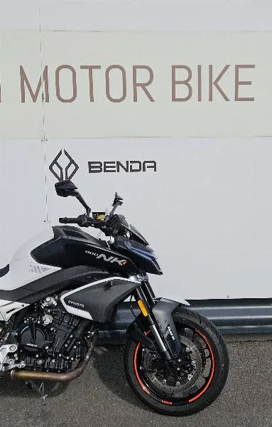 NK 800 SPORT