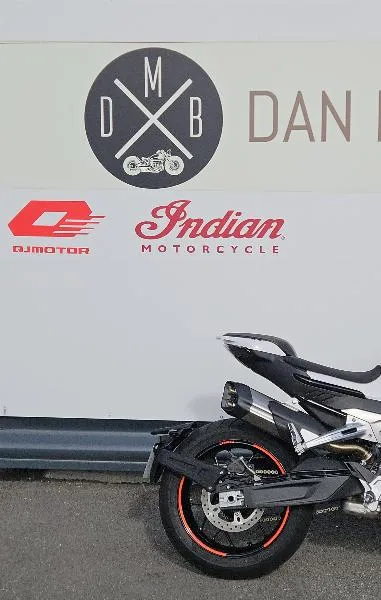 NK 800 SPORT